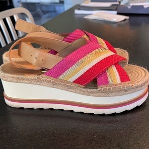 Marc Fisher Gandy platform sandal